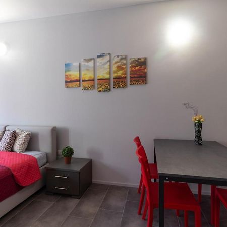 Appartamento Girasole - Affitti Brevi Italia Lecco Exterior foto