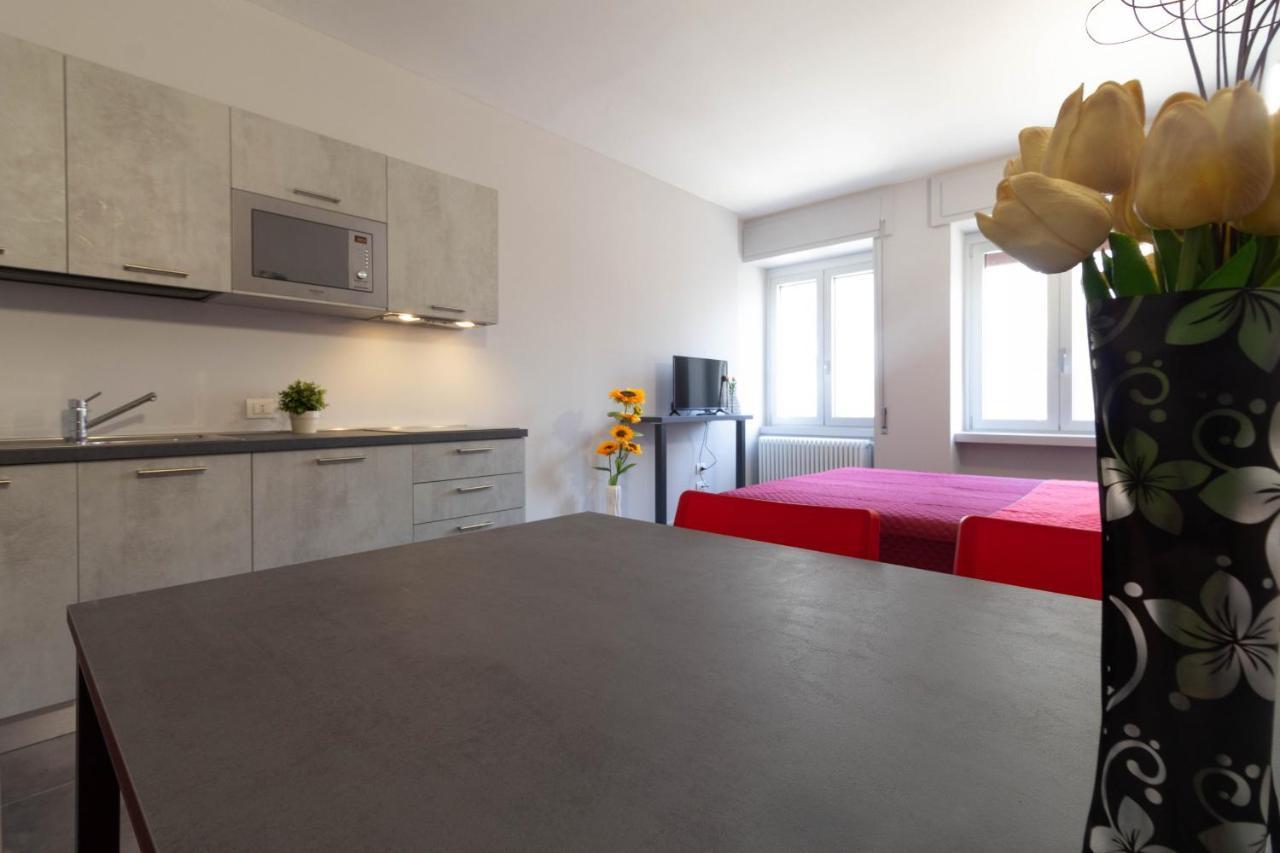 Appartamento Girasole - Affitti Brevi Italia Lecco Exterior foto